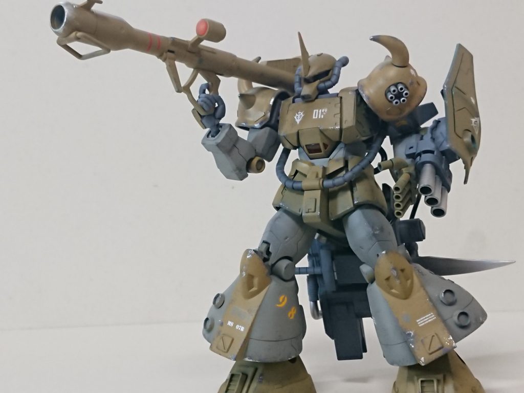 ジャイアントバズドムと同様の装備運用方法も変わらない