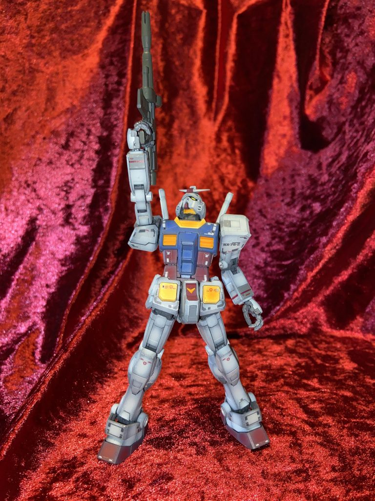 小さすぎてルーペ必須！初老には大変です。