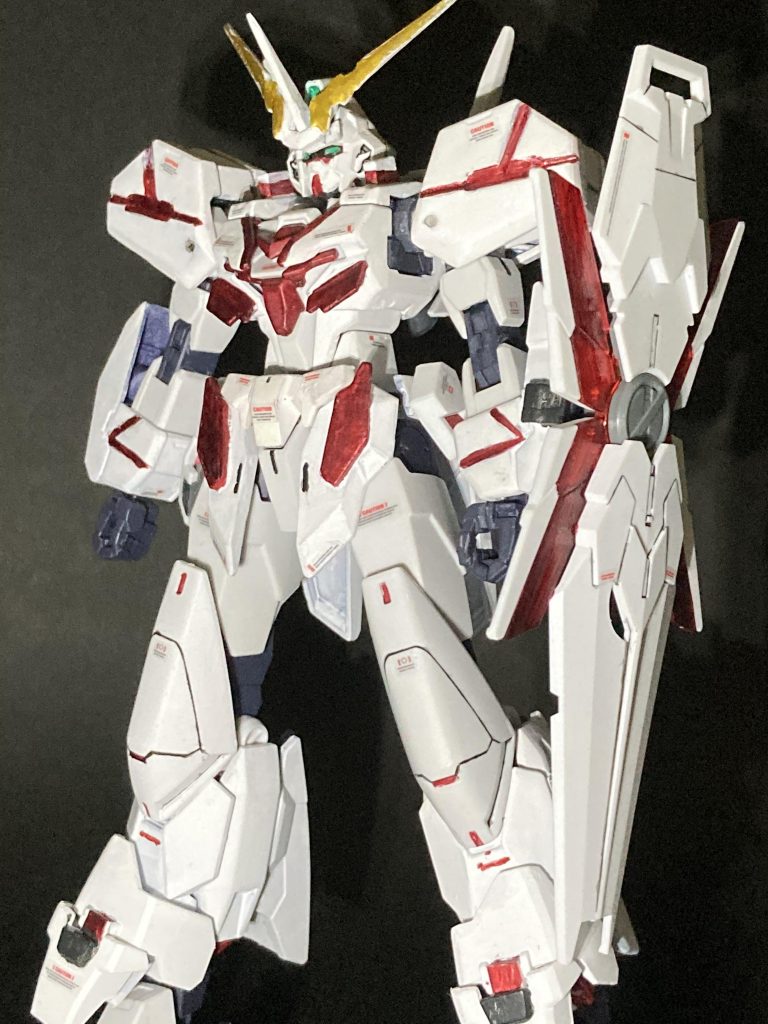 デストロイモード
ユニコーンモチーフですが実際はサイコフレームの外付けといった感じでナラティブ感とも。