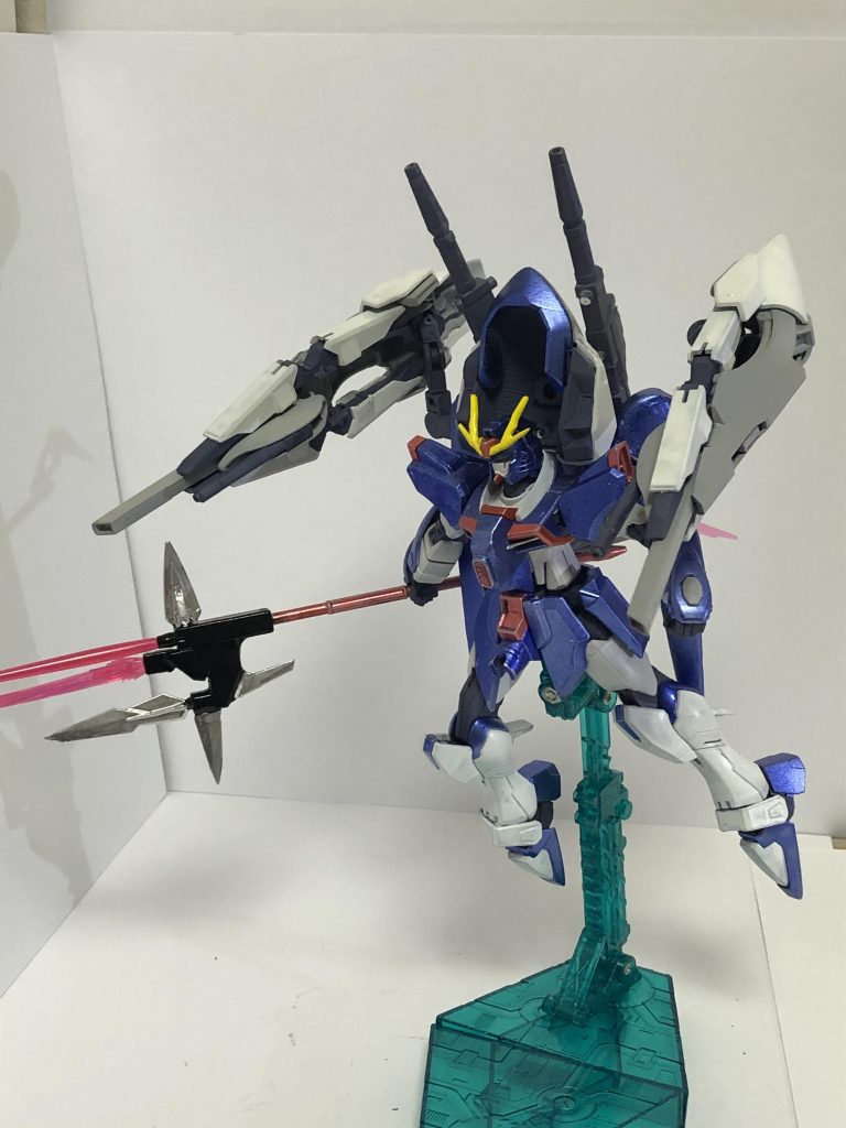 正直なところ、アビスと言っておきながらアビスのパーツは一つも使用して製作してませんw見てわかると思いますが、ガンダムTRー6ウーンドウォートのパーツをかなり使用しています。