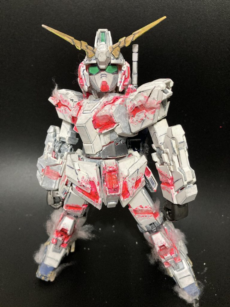 ユニコーンそのままだとシュッとし過ぎなので、あえてSDの大きなヘッドに差し替えてみました。