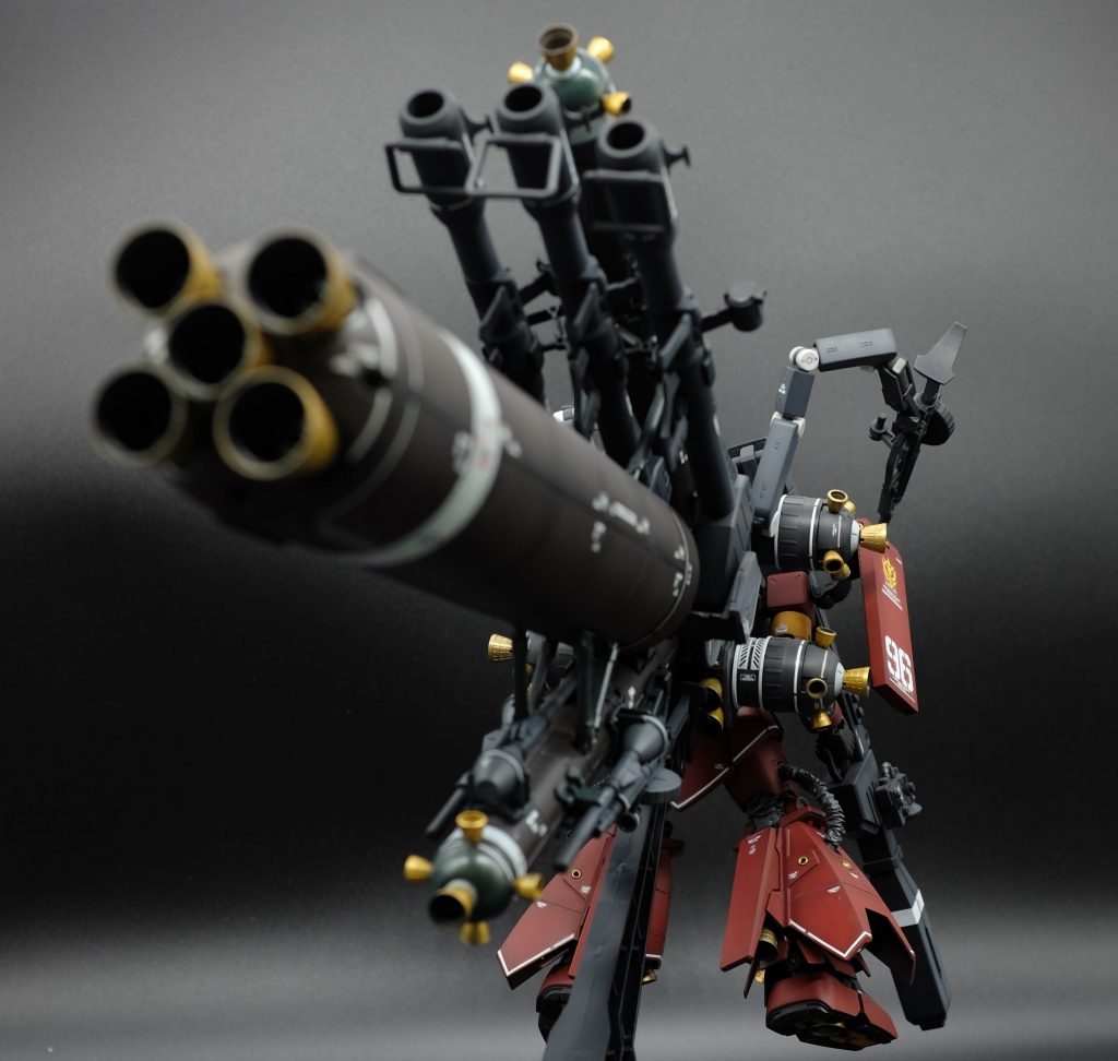 巨大すぎてカメラに収まらなかったのですが、撮影ブースと三脚を新調し撮影にチャレンジしました。