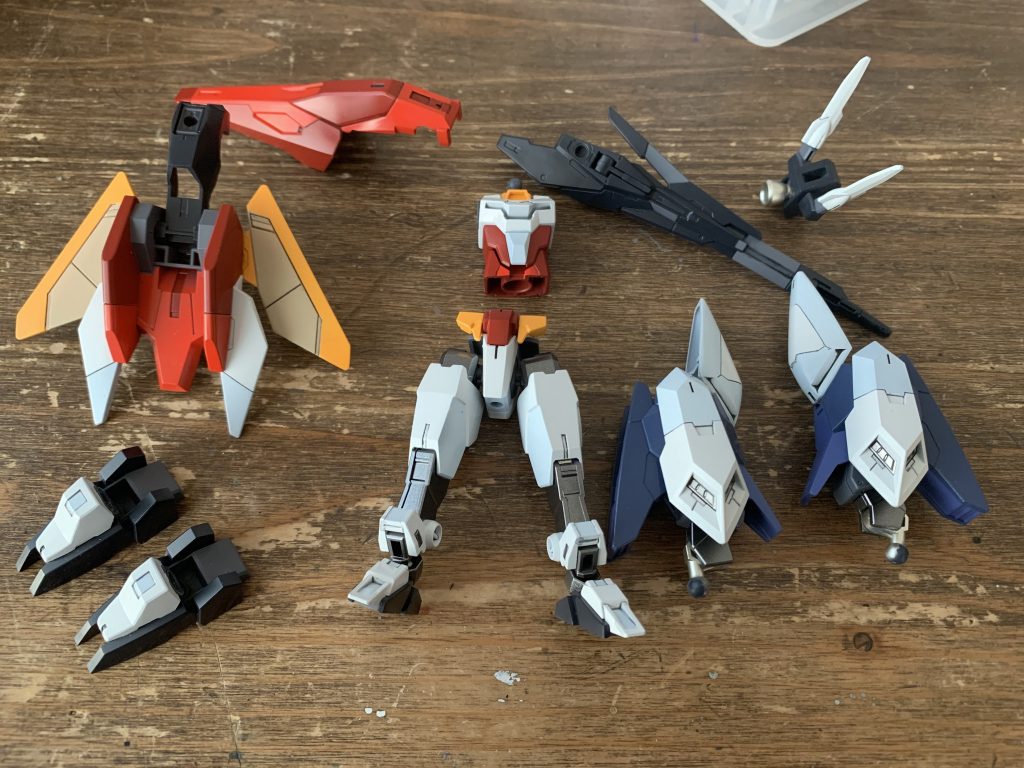 スミ入れはタミヤのスミ入れエナメルマイナスモールドはコピックです。