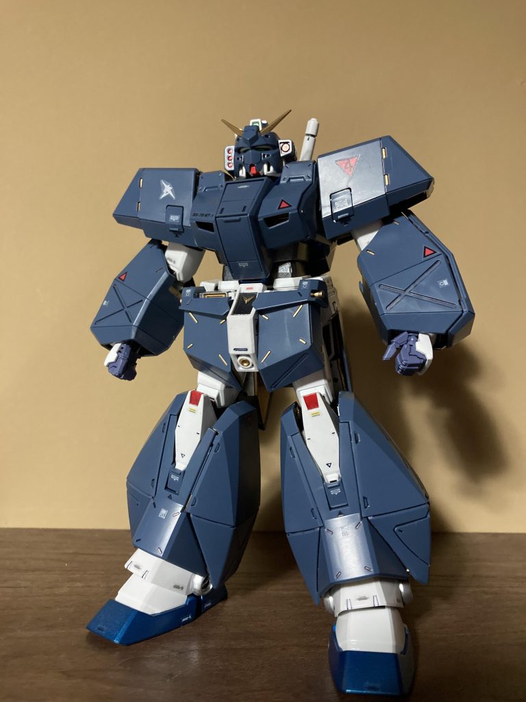 ALEXと言えば、やはりこのチョバムアーマーですなぁ＿φ(￣ー￣ )