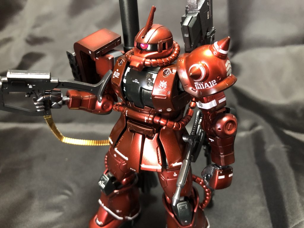 モノアイを100均アクセサリーを付けました。塗装とつり合っていない感じです。