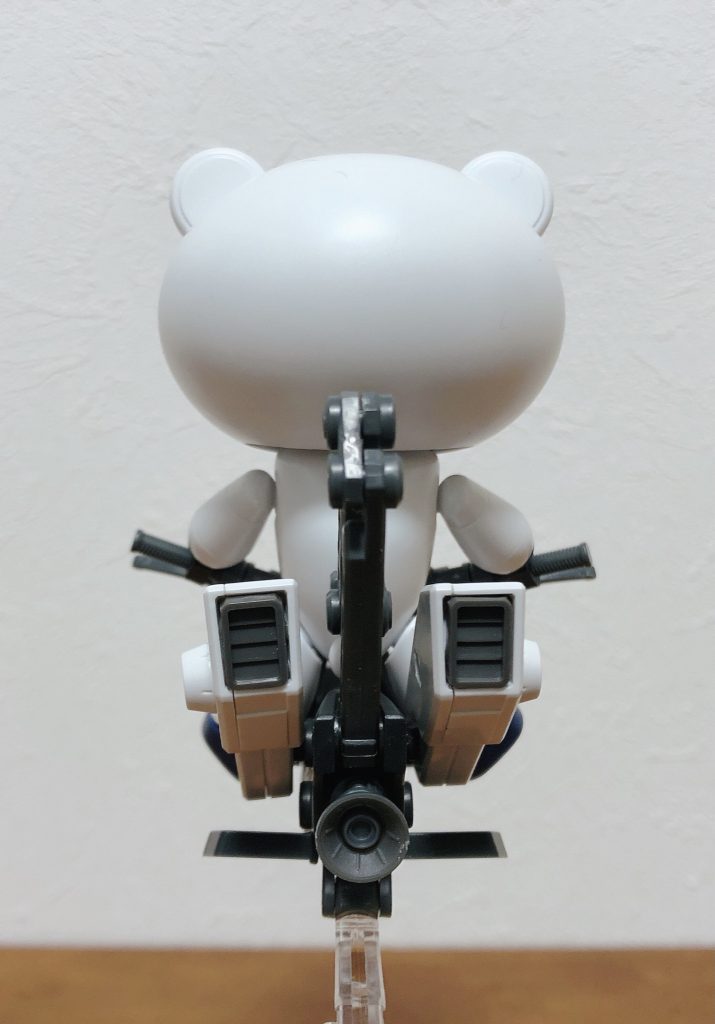 背面単体でも高機動なイメージでいろいろミキシングしています!白いバーニアがズレているのはご愛嬌…w