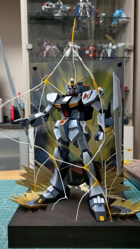 ビリビリ部分はフィルム巻いたり細いリボンを切って這わせたり・・