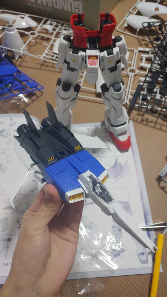 コアファイター単体
コックピットにはコウがいます