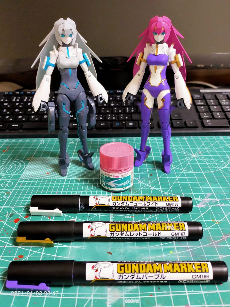 カラーレシピ髪、ピンク：Mr.カラー　はやてピンク紫：ガンダムパープルゴールド：ガンダムレッドゴールド腹部と太股の白：ガンダムニューホワイト