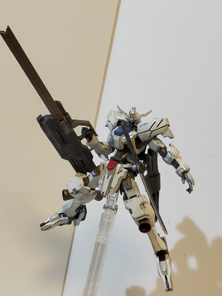 大型レールガンがいい迫力です。