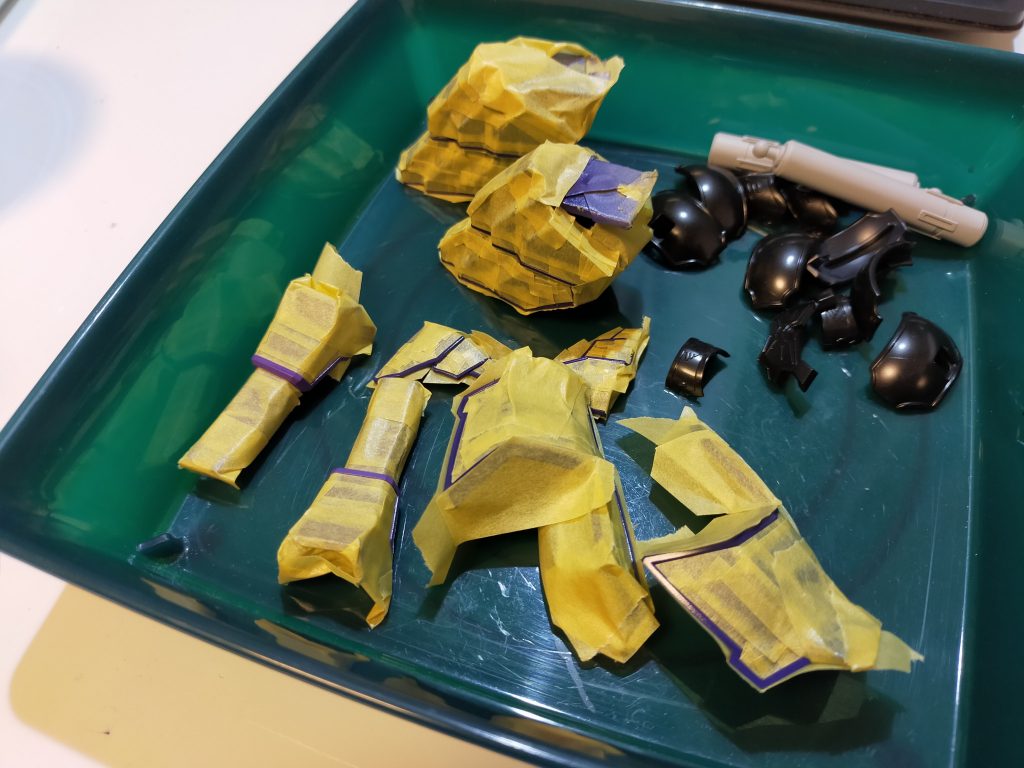 エングレービングのマスキングが苦労しました。