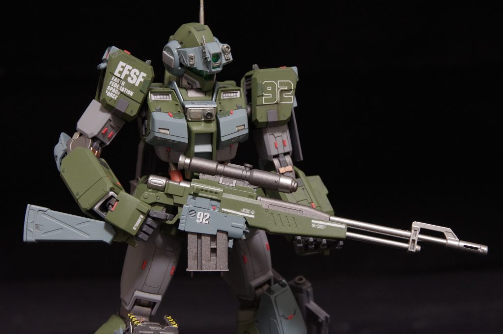 ライフルはマガジン換装式に改造しています