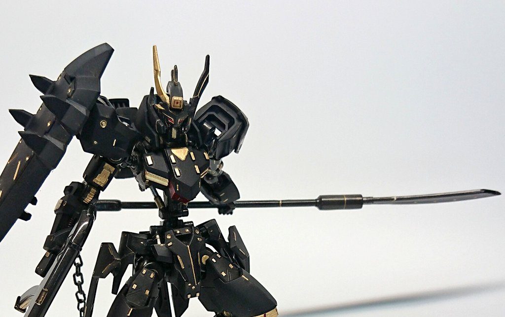 得物は薙刀「塵風旋」