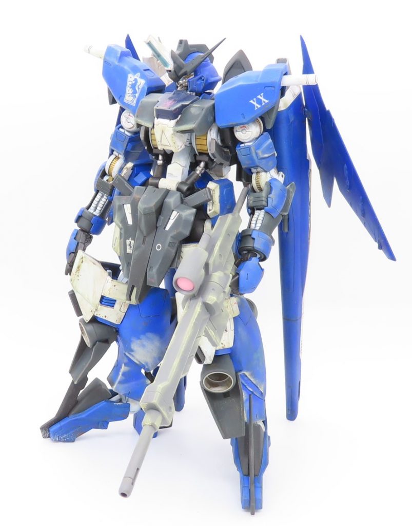 ナノラミネートがフェイズシフトにをしたら最強なのでは!?という頭の悪い発想の機体になっています。