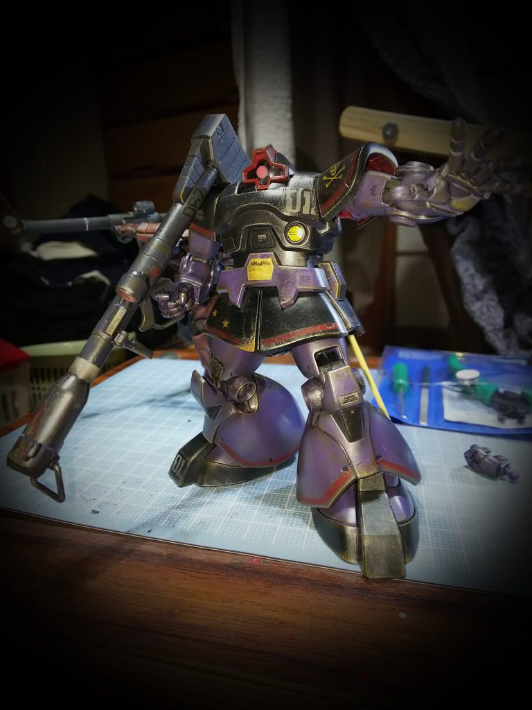 くどいですが、このポーズです…