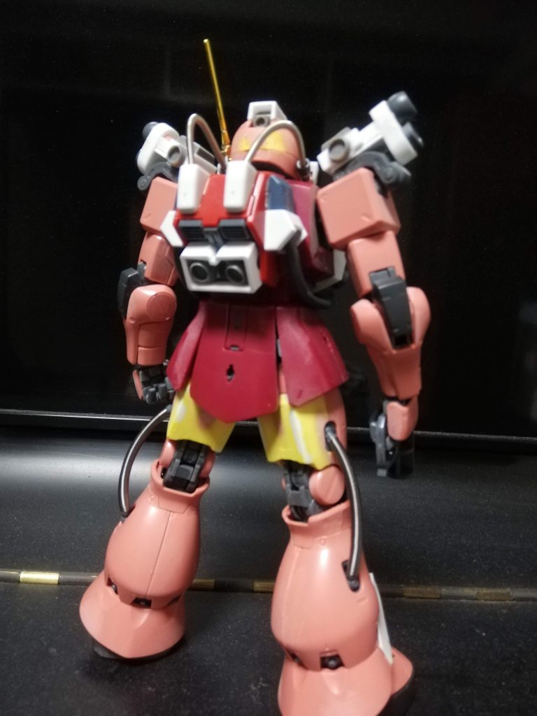 同、うしろ。