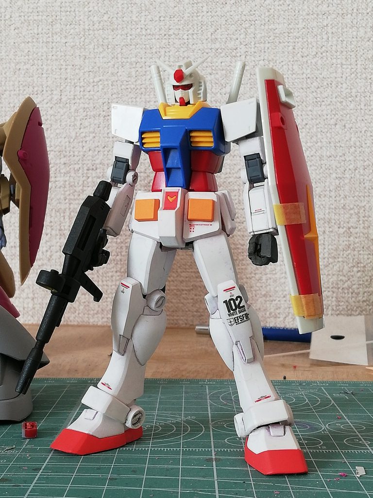 エントリーグレードの下半身になんとなくリバイブの上半身を乗っけてみたら、なんかええ感じやん？と思ったのがきっかけ。あとは、肩は最近の怒り肩が好みではなかったので。