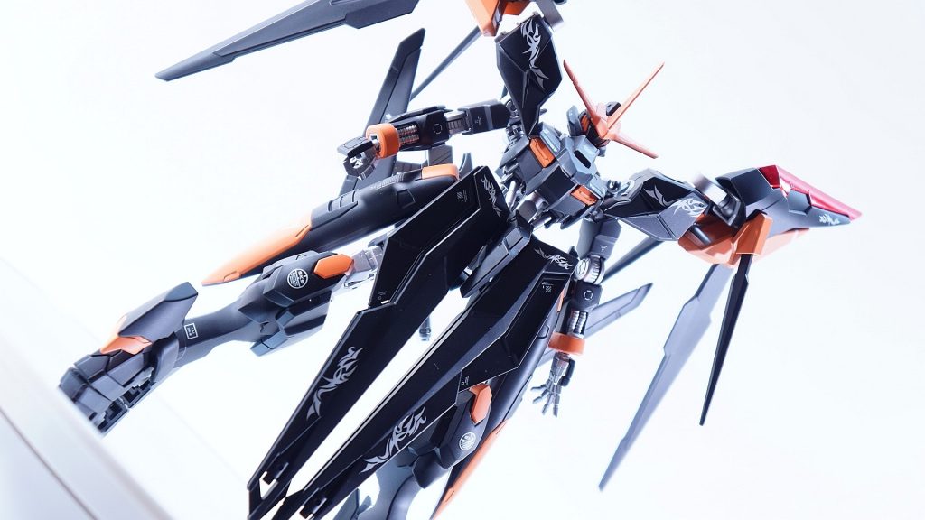 動画は今回初ですが、このミキシングバトルって遊びは過去何回かやってまして、これがまぁ楽しいわけです。
ガンプラ仲間がいる方は是非やってみてほしいですね。
見ていただき、ありがとうございます。