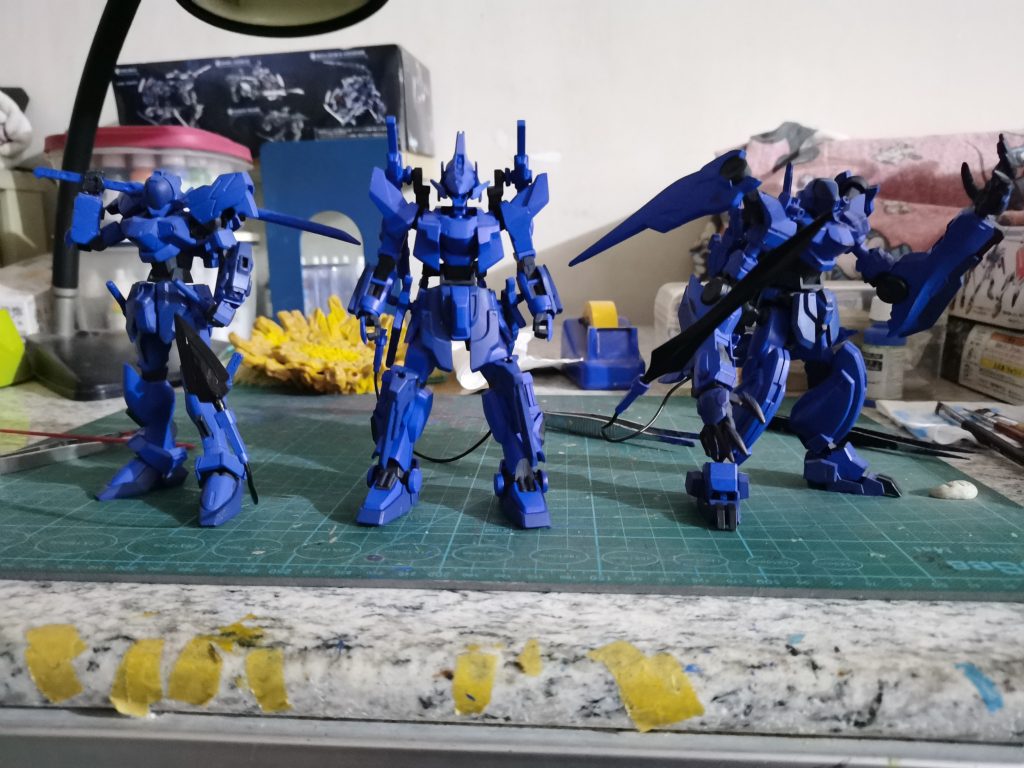 とにかく、最初の姿から作って見よ―(初)と(中)はその過程の体現の一部とも言える、”１０代と２０代の自分はどんな奴なのか”を再確認する（とくに黒歴史）ことも楽しかった＝＝そして完成した”成”は間違えなく”今の自分自身”だろう＝＝特別の特長や才能を持ってない、それでも覚えた技能（武器）と小賢しい（”煉赤”）を使って、未来への道を切り拓く＝＝  次は１００本を集めた時かな＝＝......では、ここまでご覧頂きありがとうございます= = 