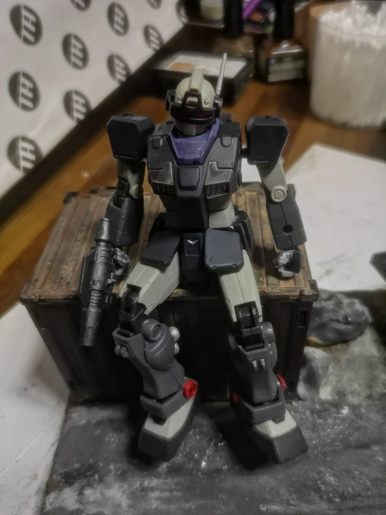 サイズ感はこんな感じ。ちなみにジムは1日で全塗装。