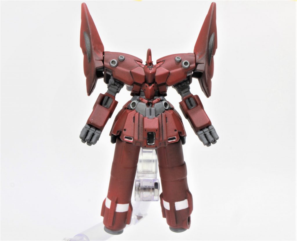 黒のサーフェイサーを下地にして「黒立ち上がり」に挑戦したのですが、なんかいまいちです…。