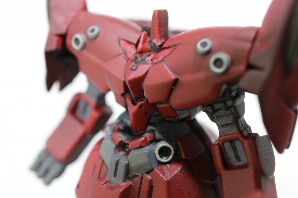 アップにすると粗いのが目立ちますが、一応シナンジュはちょこちょこ彫ったりしています。