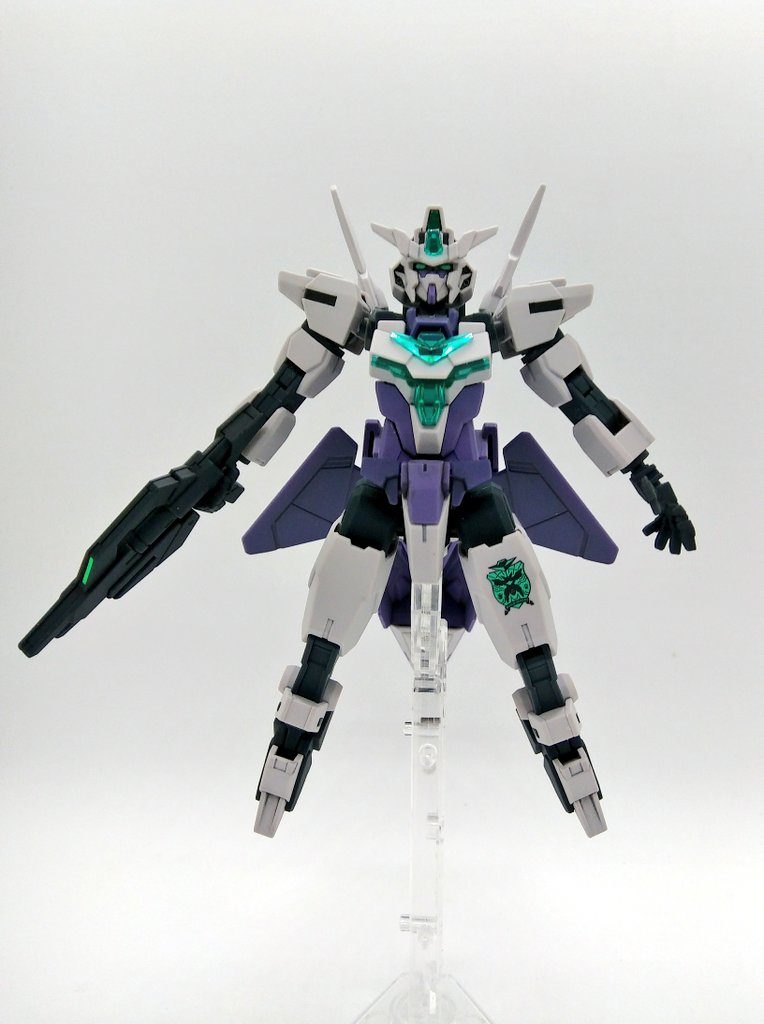 軽快に浮かせたいキットですね。