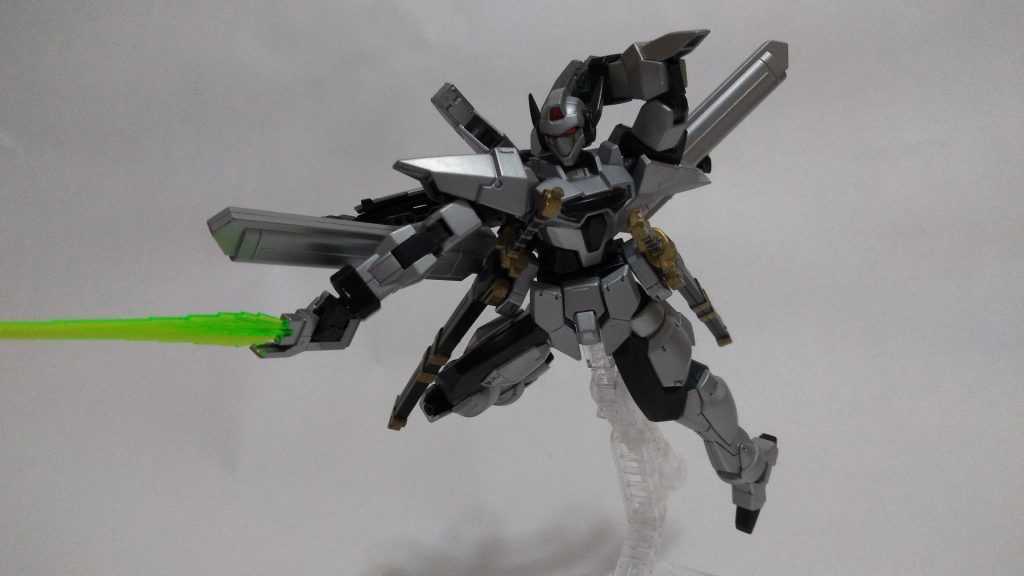 大型ビームソード抜刀