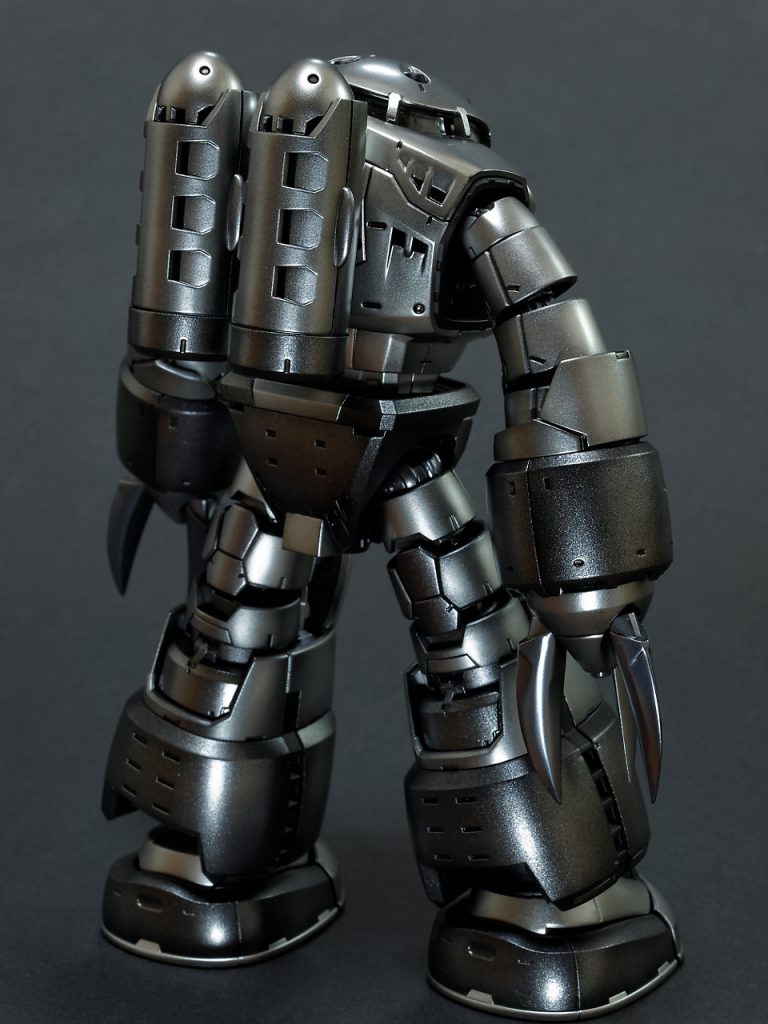 メタリックだけで8色ぐらい使い分けているのですが、写真で見るとあまり違いが判ら無いですね・・・