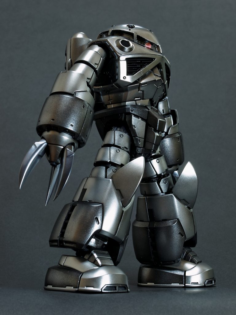 素組みでもプロポーション抜群ですね！