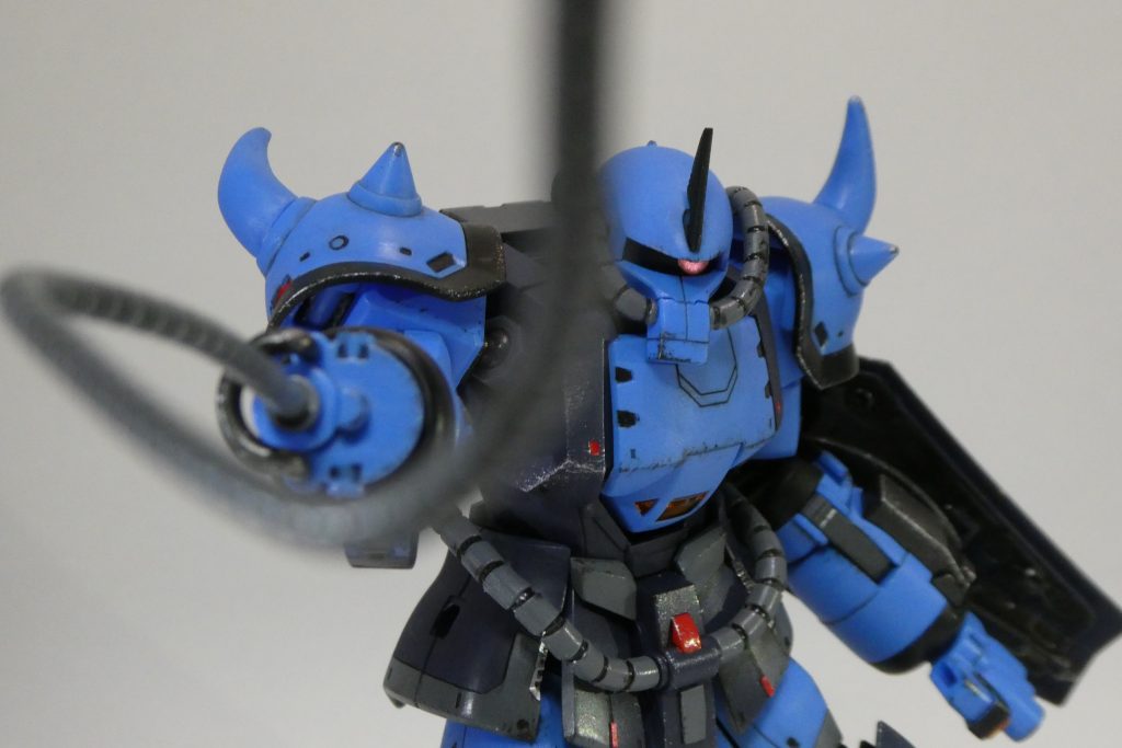 ブレードアンテナがパーツ洗浄時に紛失してしまい、使ってなかったオリジンザクのアンテナを塗装して流用しましたプロトタイプだしザクの面影あってもカッコいいんじゃないかな?って