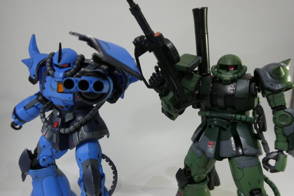 前回作ったザクと