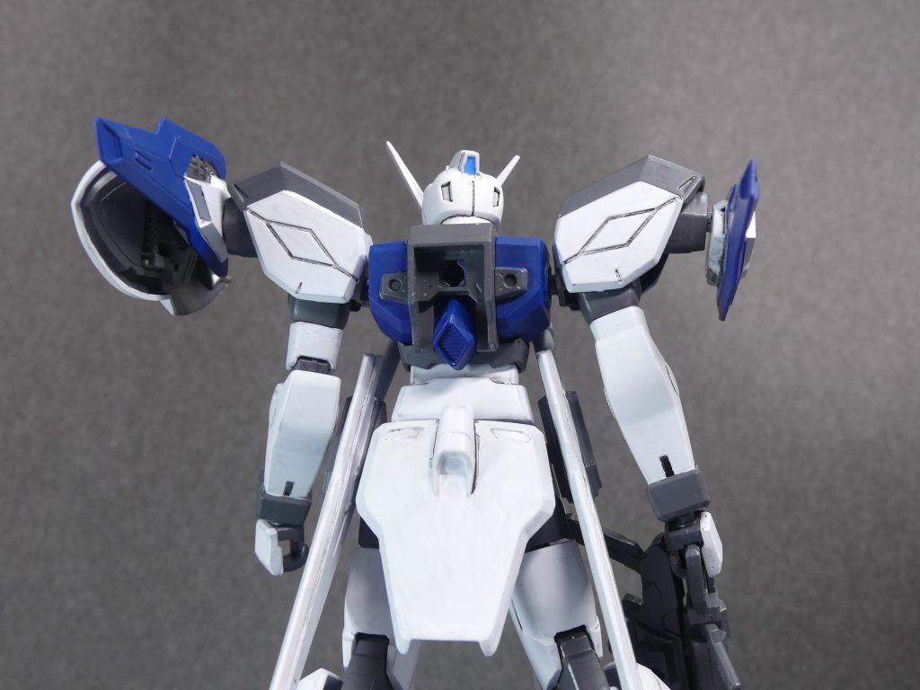 エルドラストライカーシステム:おなじみのストライカーシステム。当然ながら各種ストライカーが使用可能となるが、エルドラウィンダムのものはさらに特殊で、出力されたパーツにはマルチパック様の特殊ジョイントが入っていた・・・