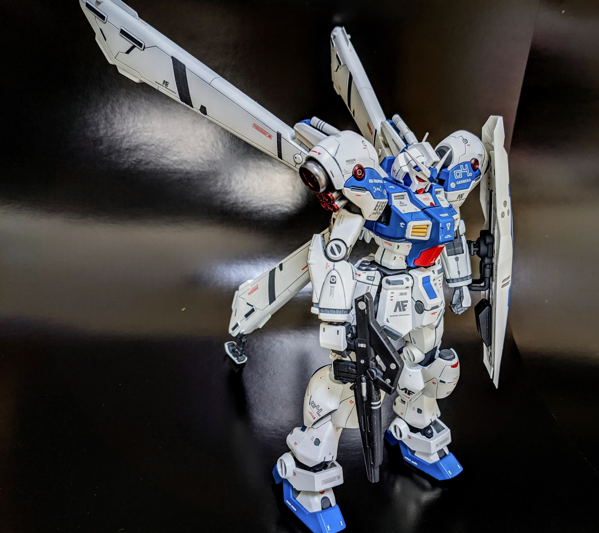 RE1/100 ガンダムGP04 試作4号機ガーベラ｜ststさんのガンプラ作品