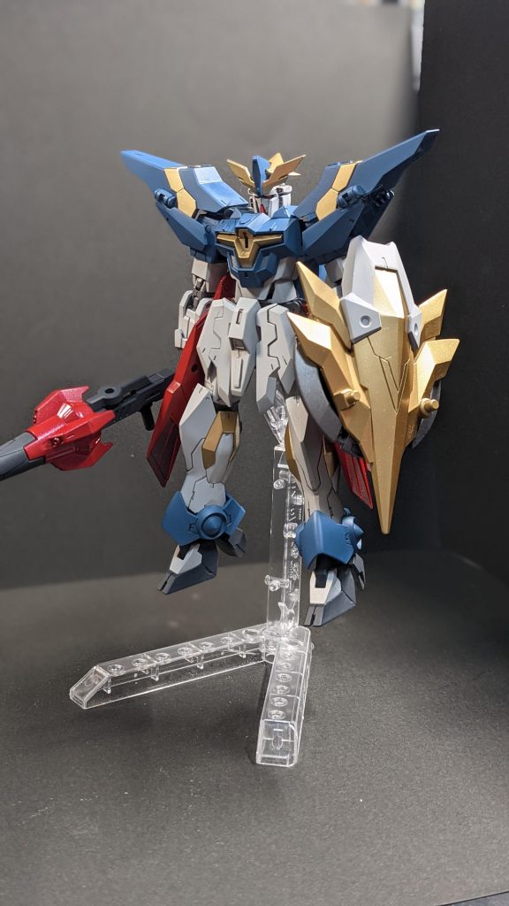 パーツは2度切りゴッドハンドのエッジ出しヤスリで面出し脚部、アンクルガード、ランサーの合わせ目消し既存モールドと新規モールド彫り直しパーツ洗浄全塗装です