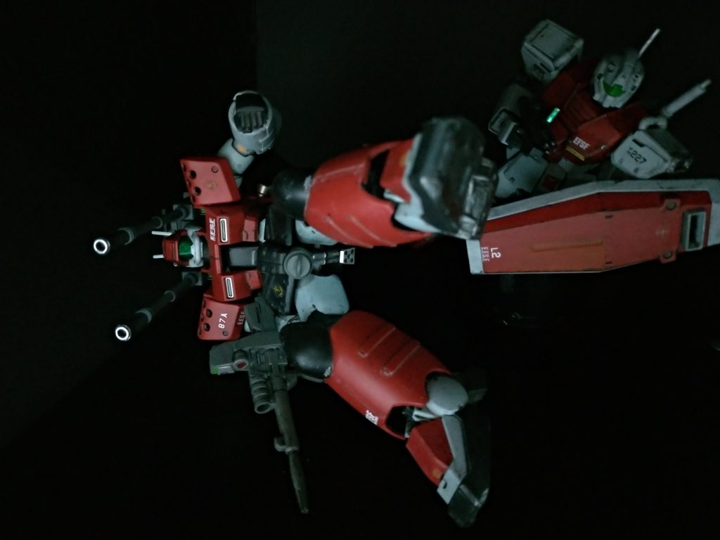というわけで今年初作品。対空型ガンキャノンでしたそろそろ残党側と隊長機を作りたいんだけど、最近ガンプラの在庫が偏りがちですよね。最近久しぶりにモビルパイプを見つけてご機嫌で2枚買いました。HGUCゲルググ(量産型/キャノン)、いつになったら手に入るんやら……。