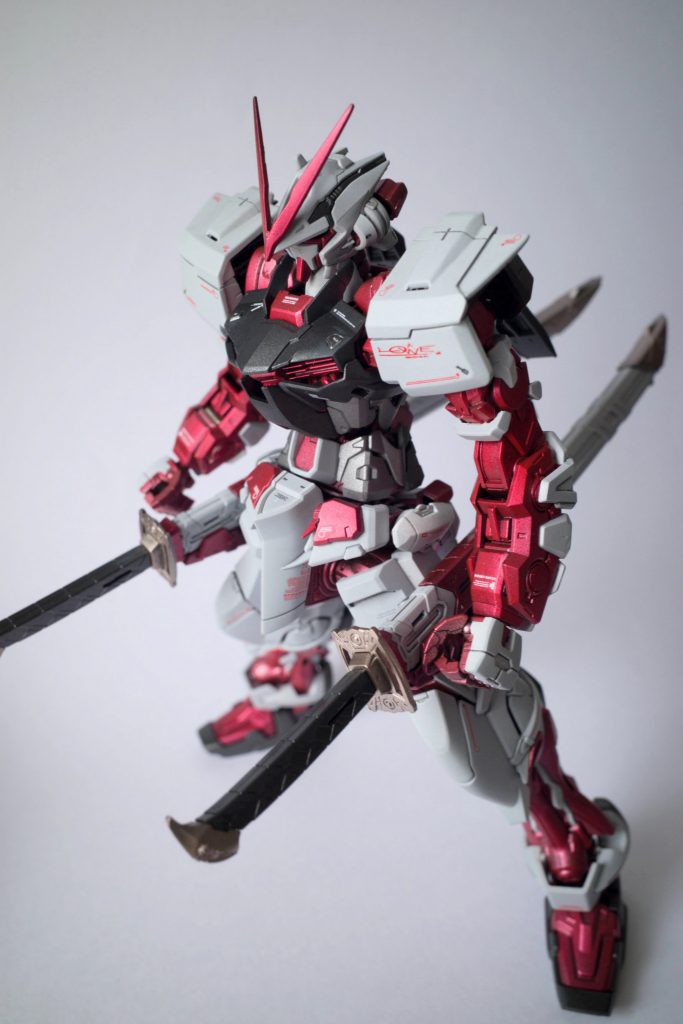 アンテナもメタリックだとかっこいいですね。