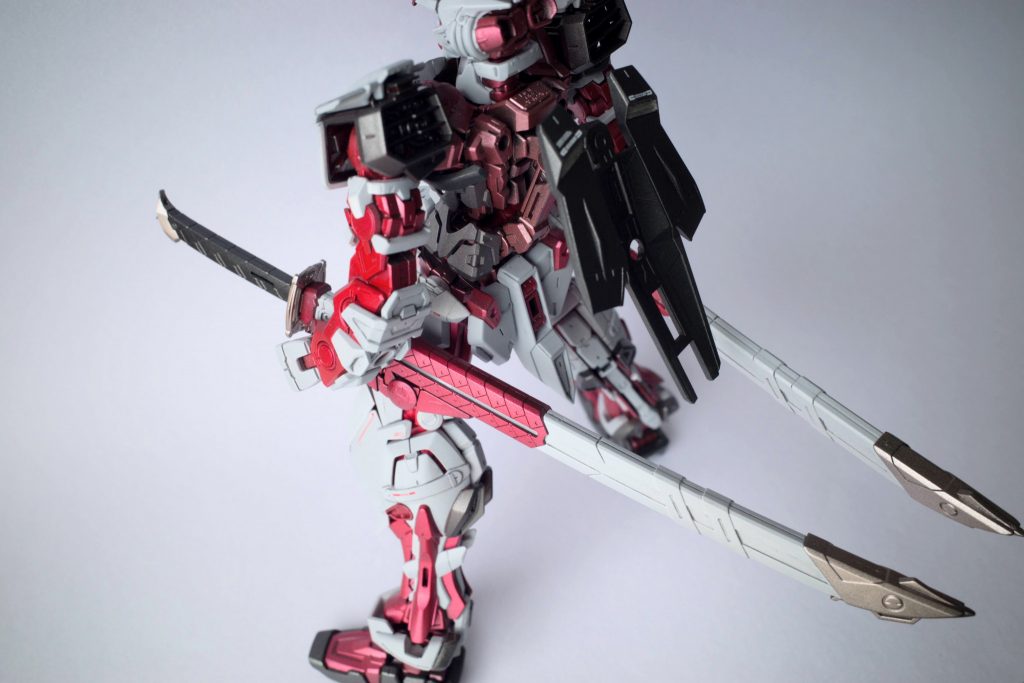 このキットは手を加えなくてもディテールが豊富。なので今回はしっかり墨入れしました。