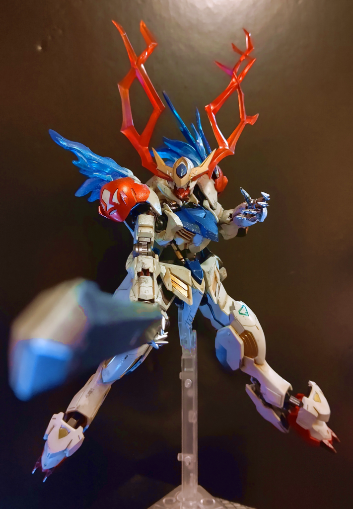 ハシュマル戦を意識しましたが、右腕は健在の状態で作成。