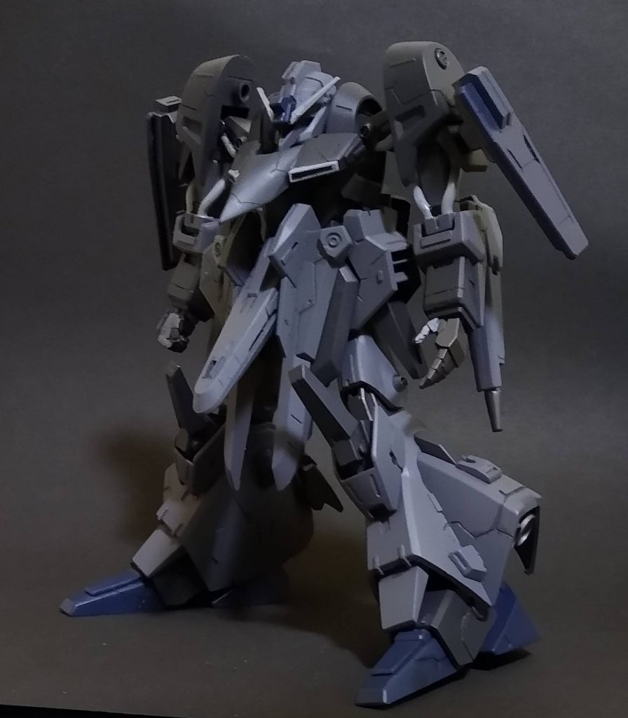 背負い物を外してデカール貼る前です。これが一番カッコイイ気がして多少ショックですが楽しく制作できました。最後までご覧いただきありがとうございました。