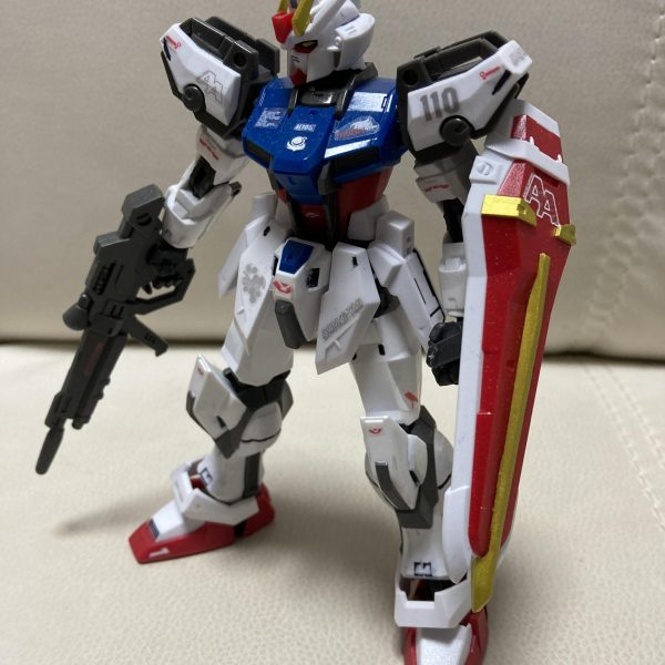 1/100ストライクガンダム