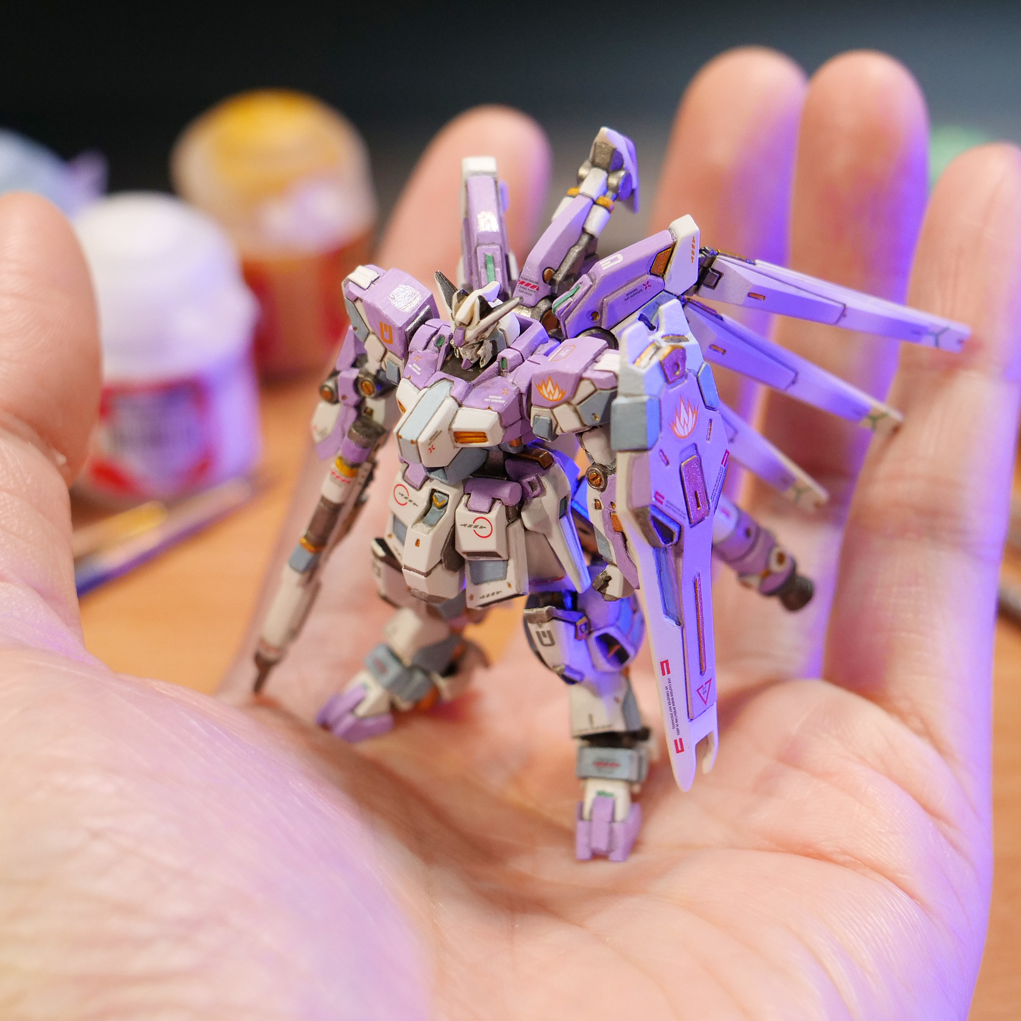 ガンダムアーティファクト Hi-νガンダム｜CHuNさんのガンプラ作品