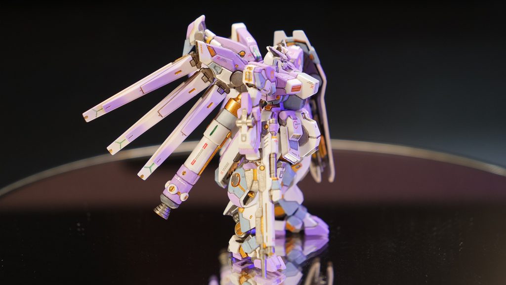 ガンダムアーティファクト Hi-νガンダム–3枚目/制作者：CHuN