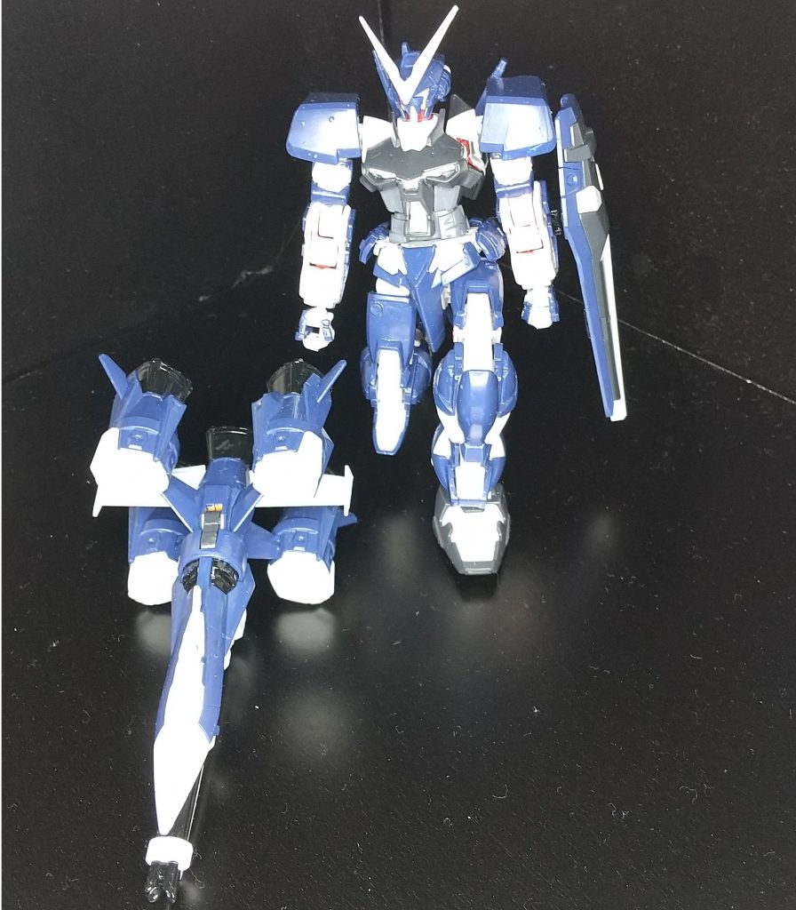 ガンダムアストレイホワイトフレーム、ガンバレルストライカー 未接続時