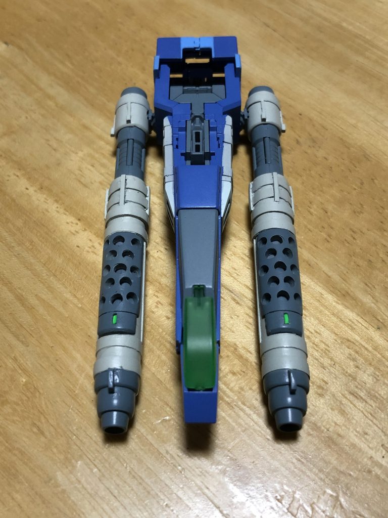 ダブルビームライフル、ダブルゼータの目玉なのに細くて、迫力が無いと感じて、盛ってみました。