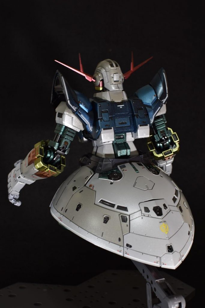 男は黙って背中で語れ！