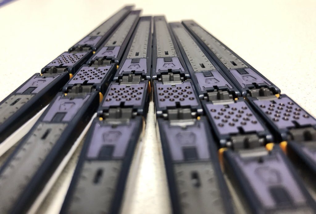 フィンファンネルは色分けするとまた雰囲気変わって良きでした