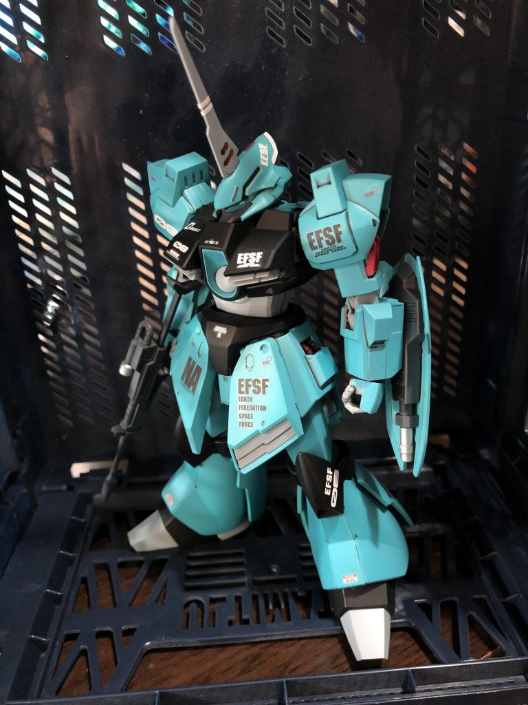 カラーはタミヤさんなコーラルブルーを使いました👍🏻