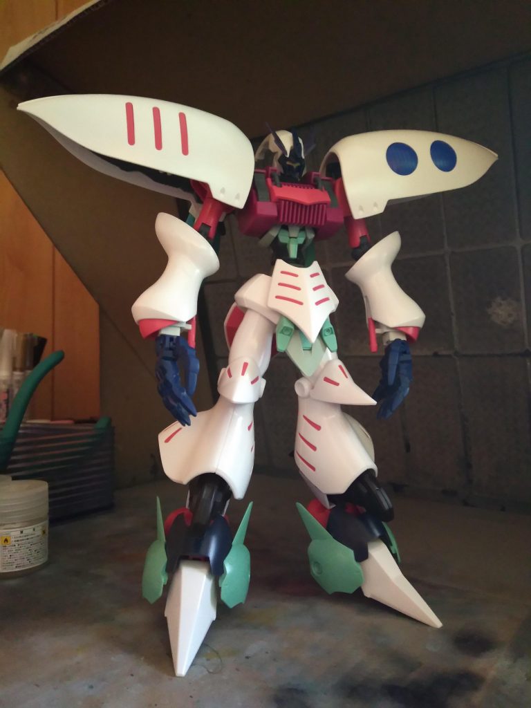 塗装前の画像です。多々変更あってこの形にまとまりました。個人的にキュベレイは弄るのが難しいと感じました。次回キュベレイ作る事があれば、プレーンな素のキュベレイを作りたいと思います(((o(*゚▽゚*)o)))