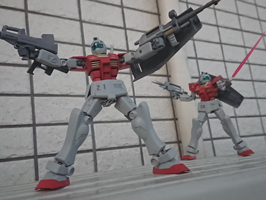 ブルパップマシンガンと同時運用